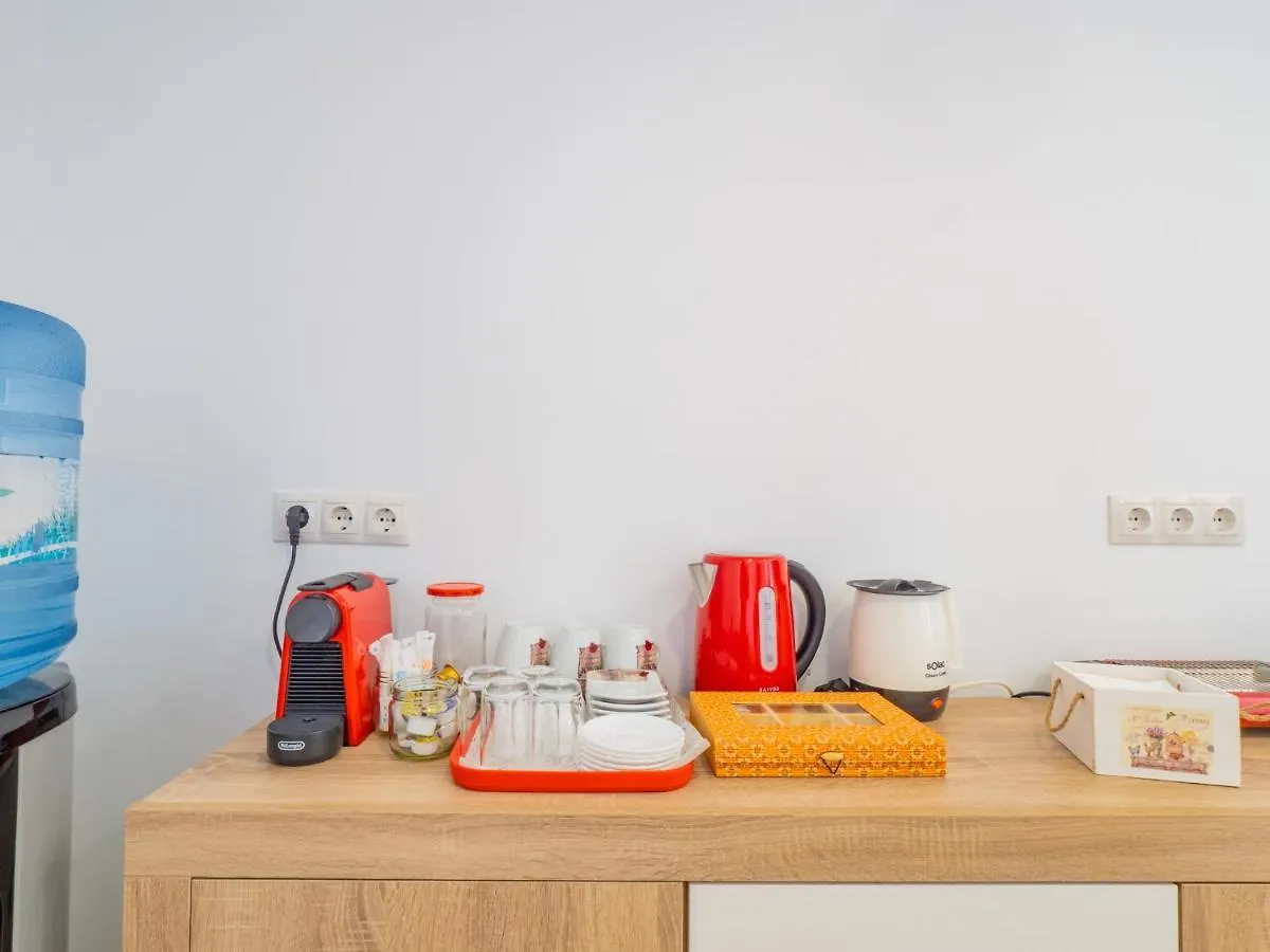 Cubo'S Hostal William'S Sunny 1 With Breakfast Torre de Benagalbon 0*,  Spain