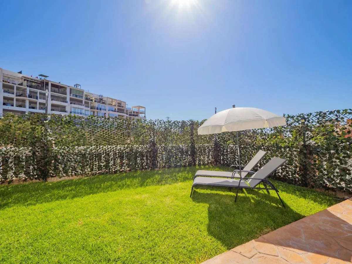 Guest house Cubo'S Hostal William'S Sunny 1 With Breakfast Torre de Benagalbon Spain