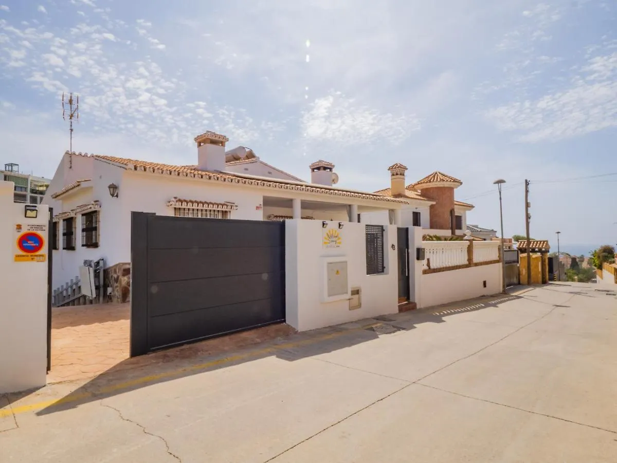 Cubo'S Hostal William'S Sunny 1 With Breakfast Torre de Benagalbon 0*,  Spain