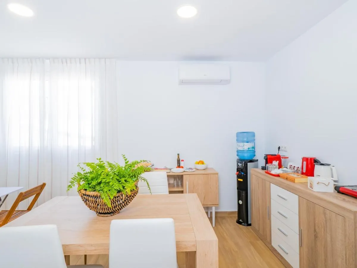 Cubo'S Hostal William'S Sunny 1 With Breakfast Torre de Benagalbon Spain